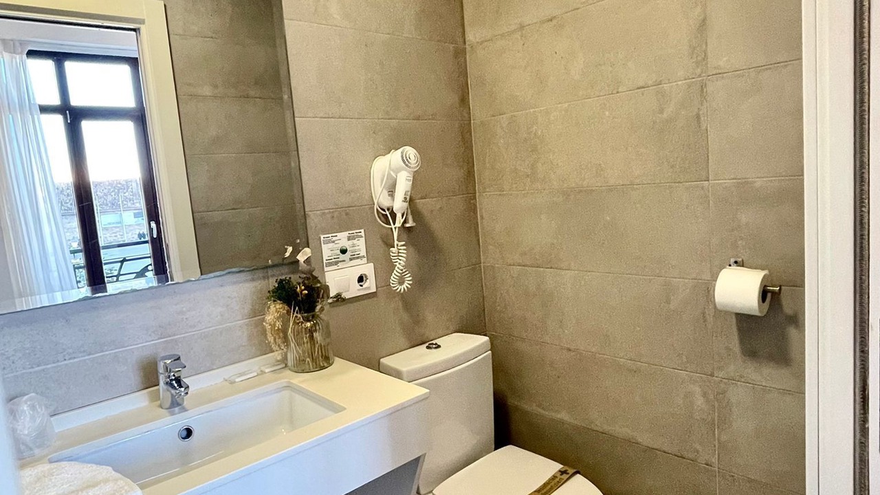 Photo of Bathroom in Poblats Maritims