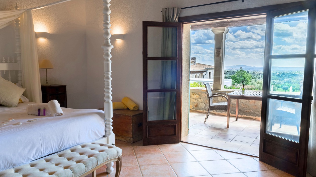 Photo of Bedroom in Caimari