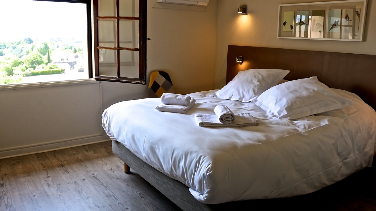 Photo of Bedroom in Chandolas