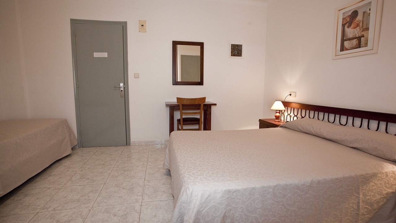 Photo of Bedroom in Llanca