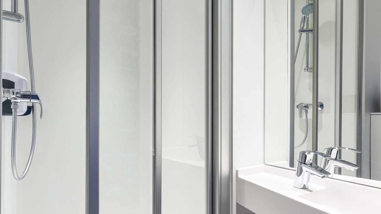 Photo of Bathroom in Ferney-Voltaire