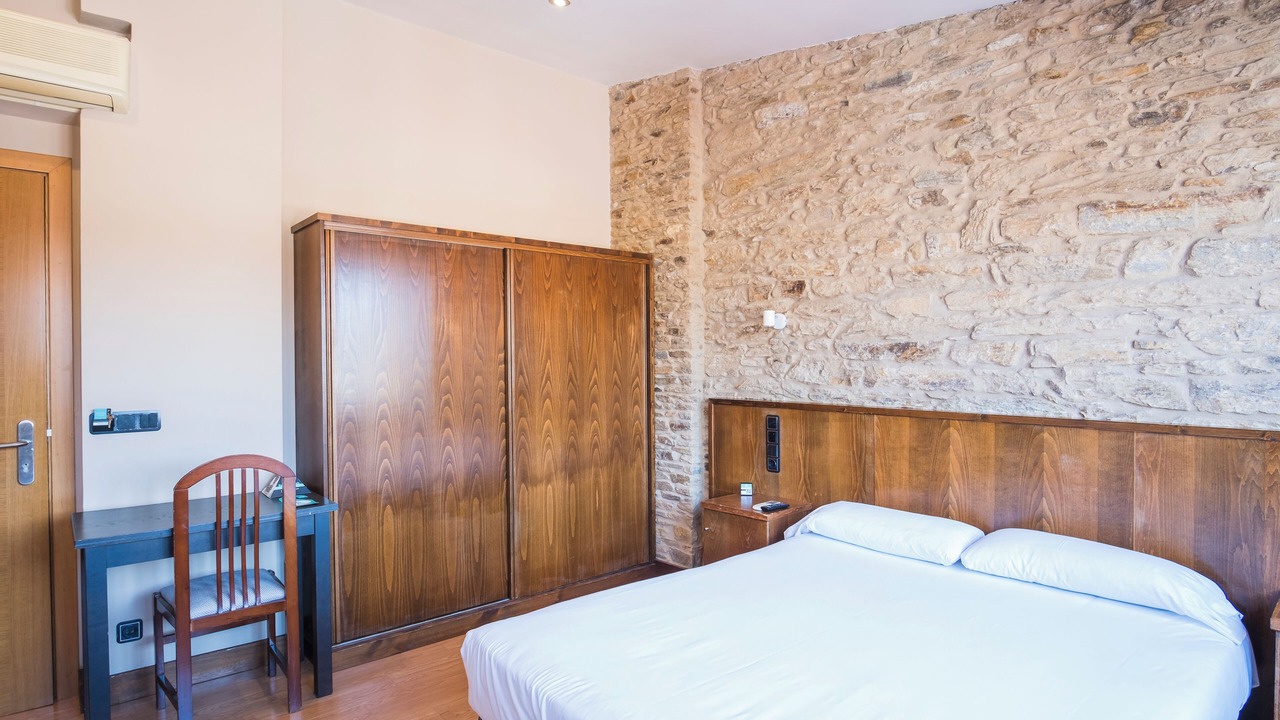 Photo of Bedroom in Santiago de Compostela City Centre