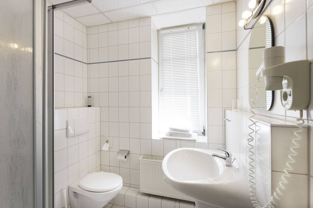 Photo of Bathroom in Hohen Schonberg