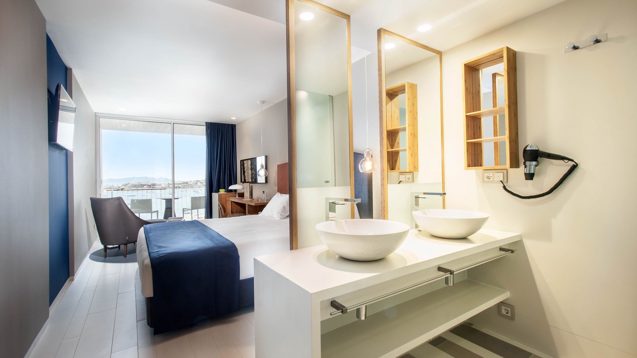 Photo of Bedroom in Cap Martinet