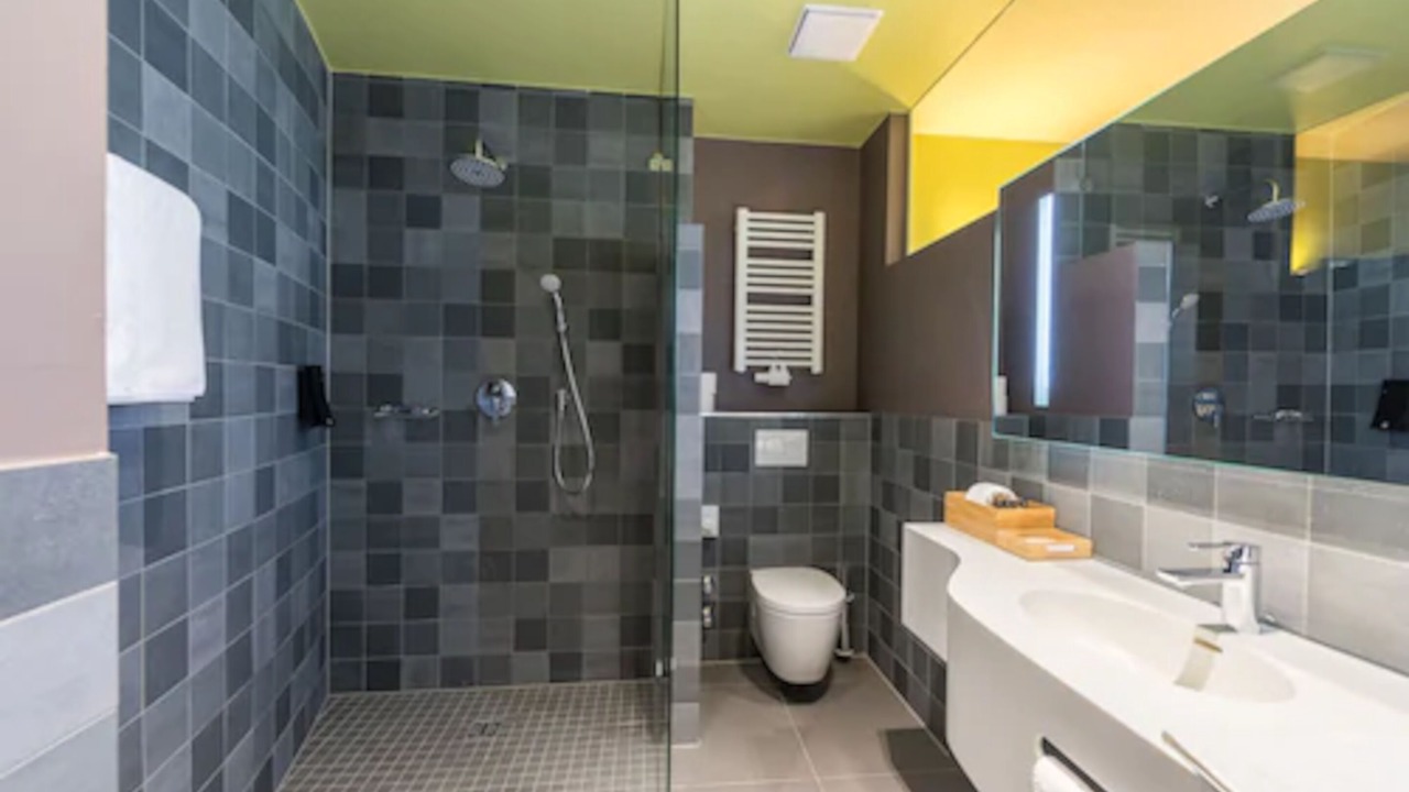 Photo of Bathroom in Bahnhofsviertel