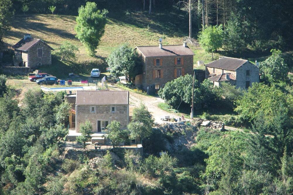 Photo of Others in Montclar