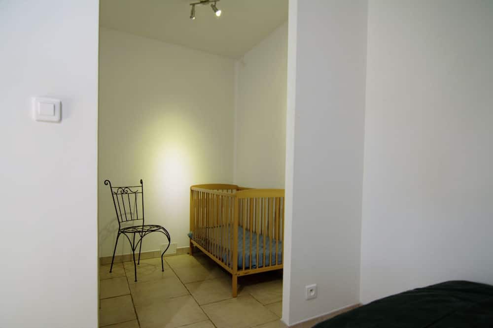 Photo of Others in Ledenon