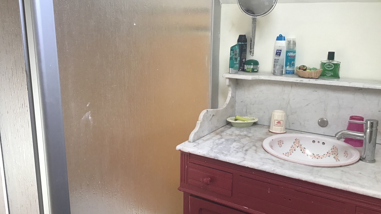 Photo of Bathroom in Creysse