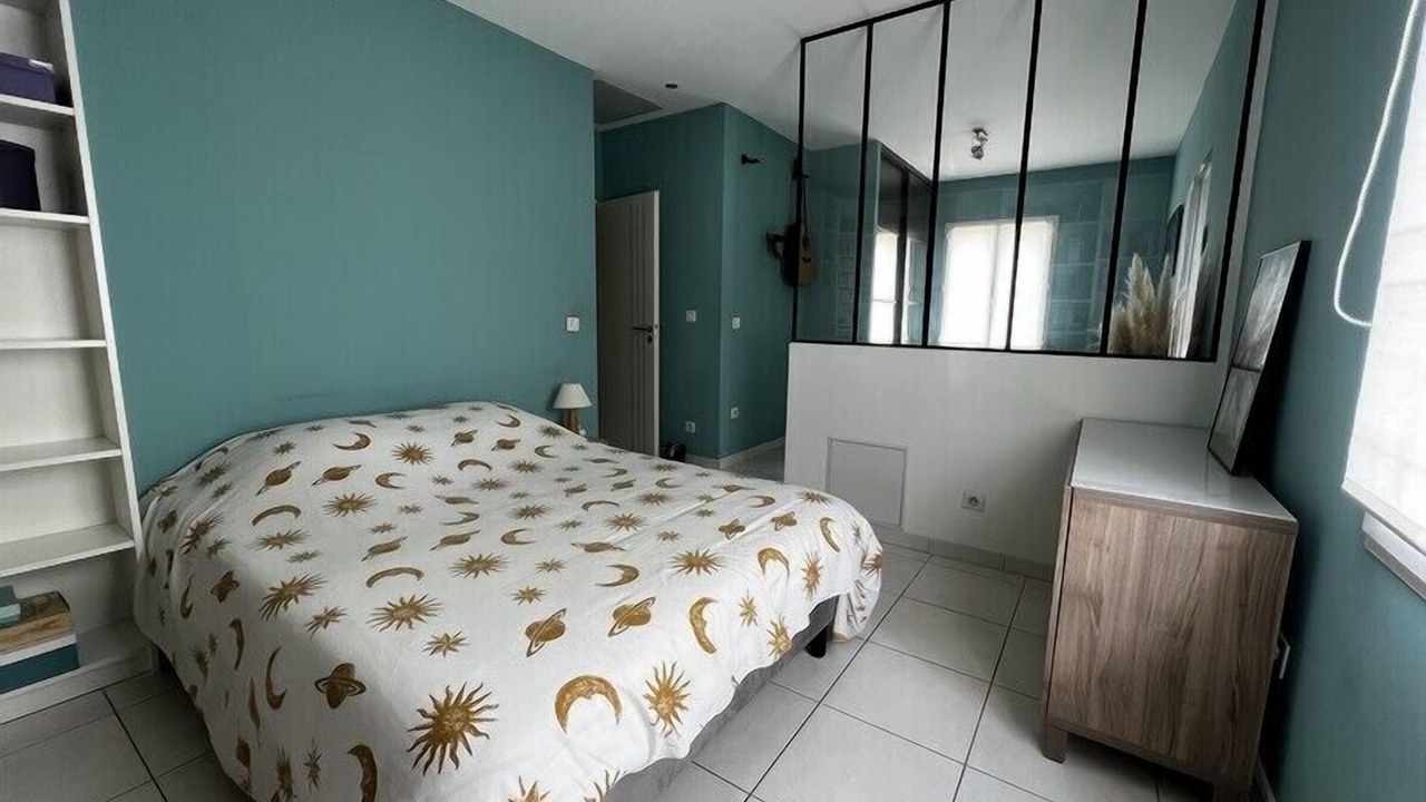 Photo of Bedroom in Lambesc