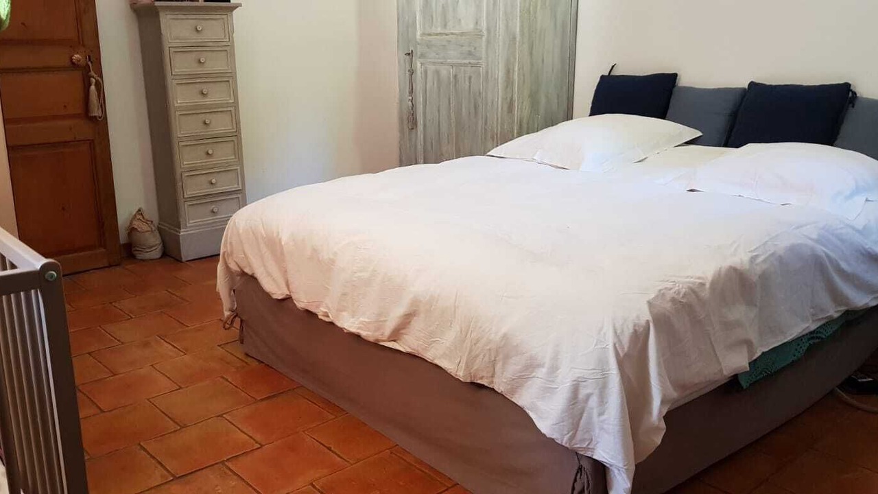Photo of Bedroom in Suze-la-Rousse