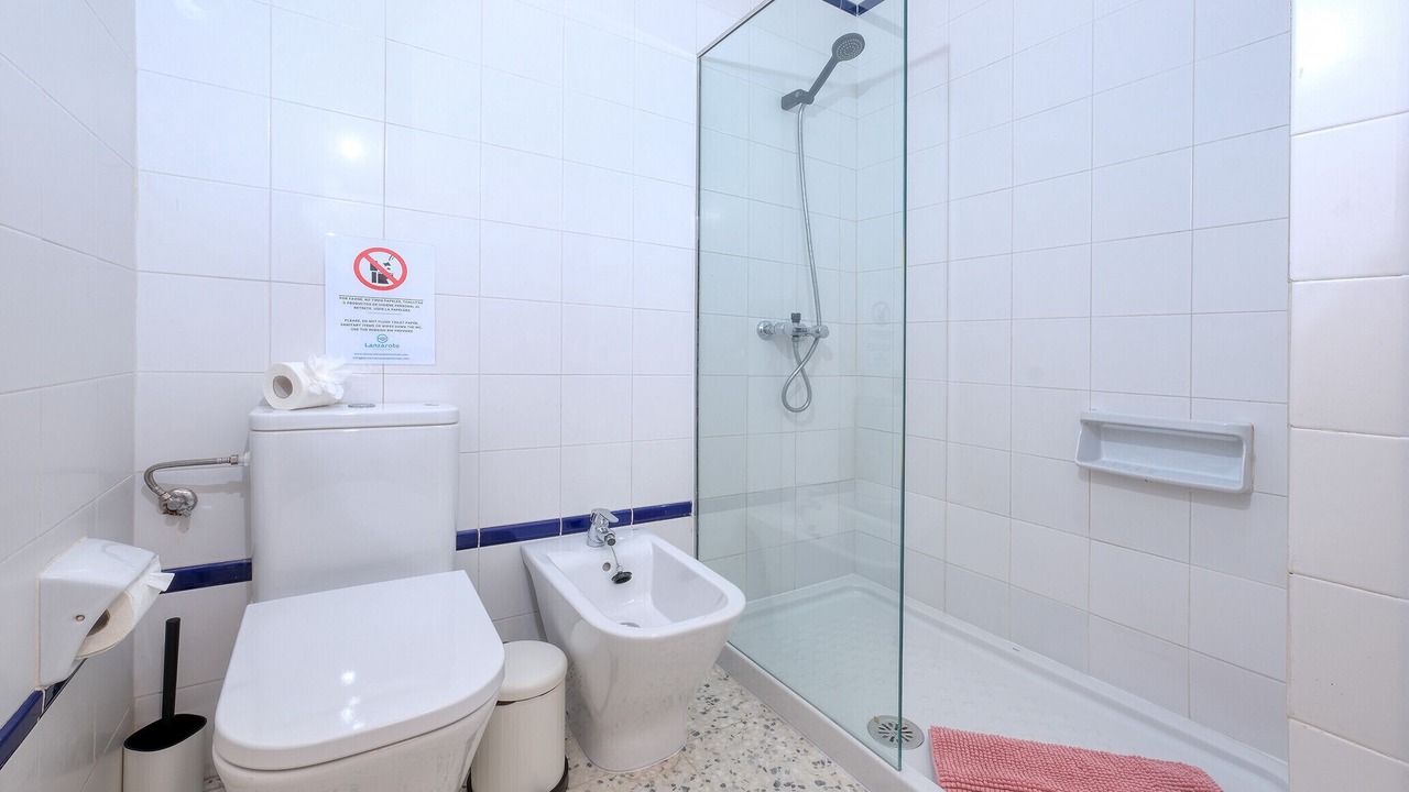 Photo of Bathroom in Caleta de Famara