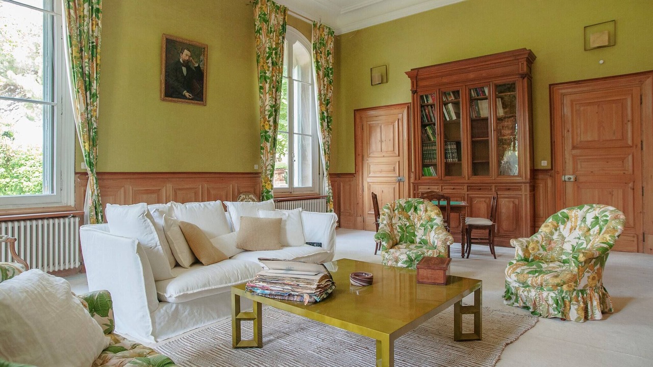 Photo of Livingroom in Costieres