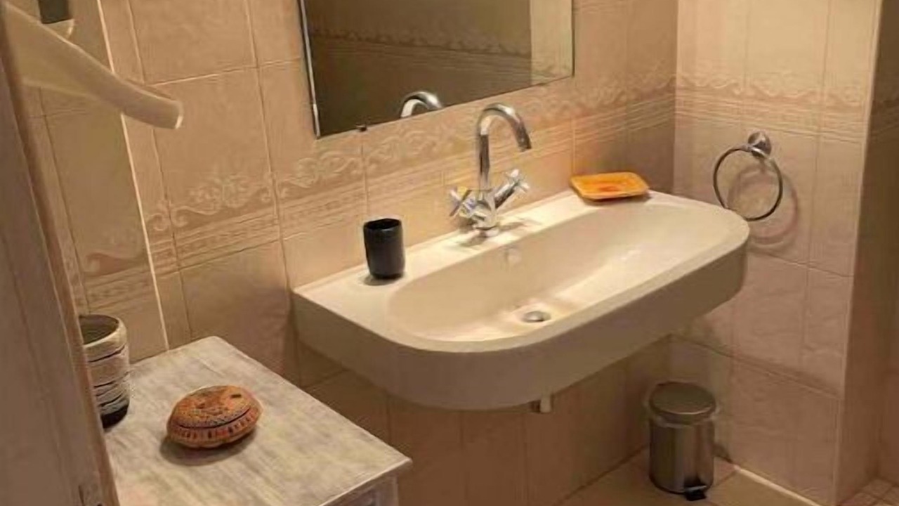 Photo of Bathroom in Bezouce