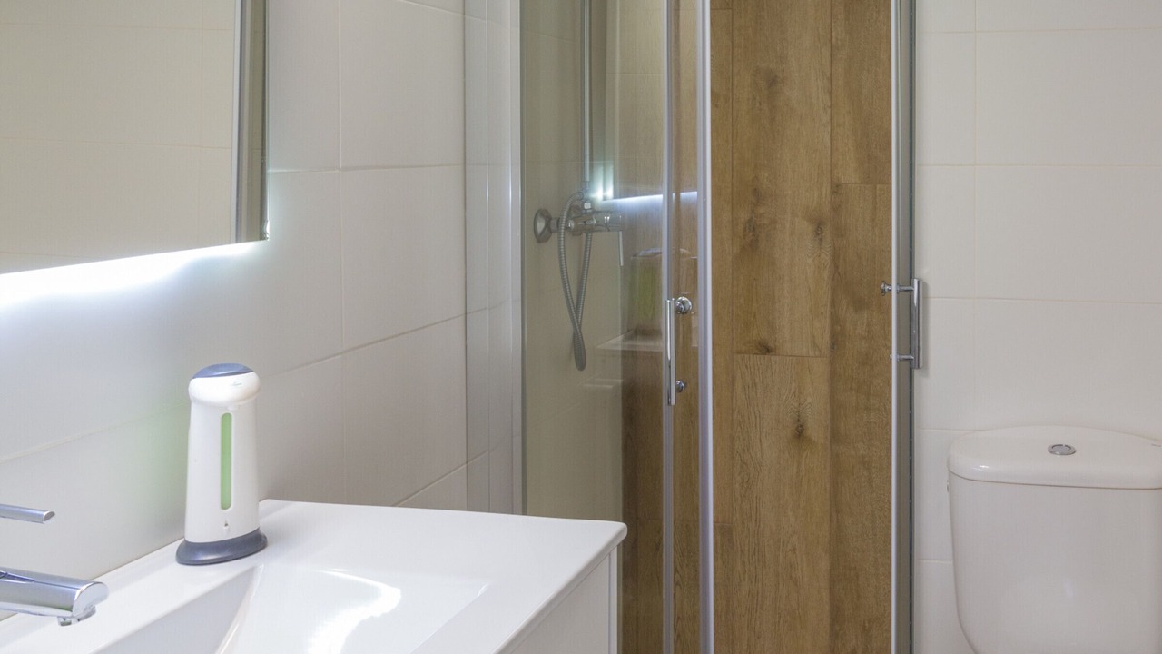 Photo of Bathroom in Logrono Historic Centre