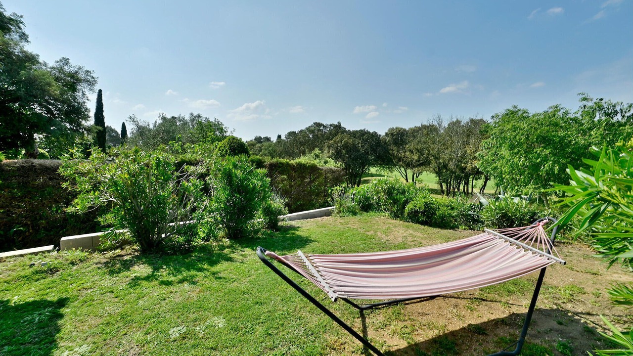 Photo of Others in Garrigues