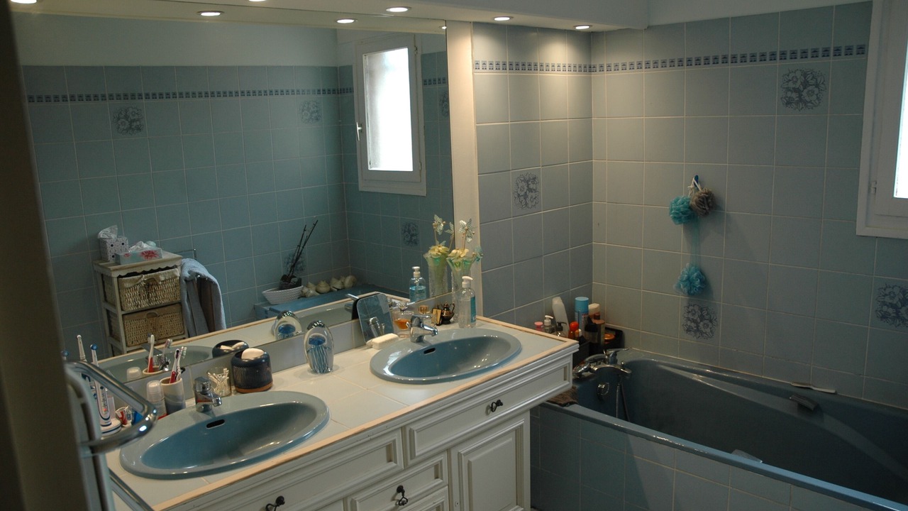 Photo of Bathroom in Bellegarde