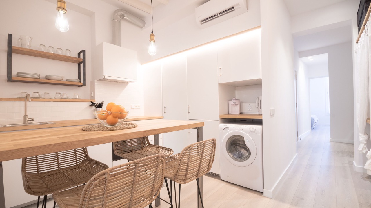 Photo of Kitchen in La Llotja-Born