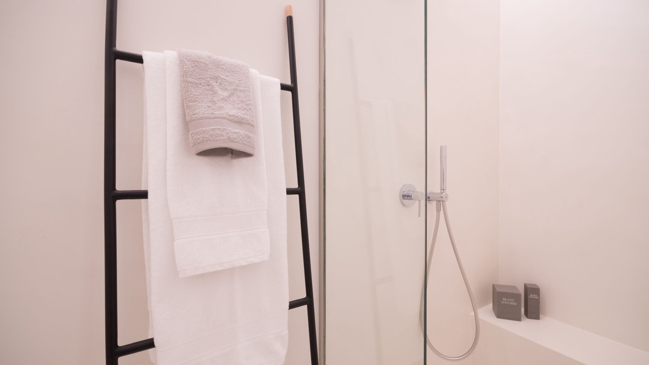 Photo of Bathroom in La Llotja-Born