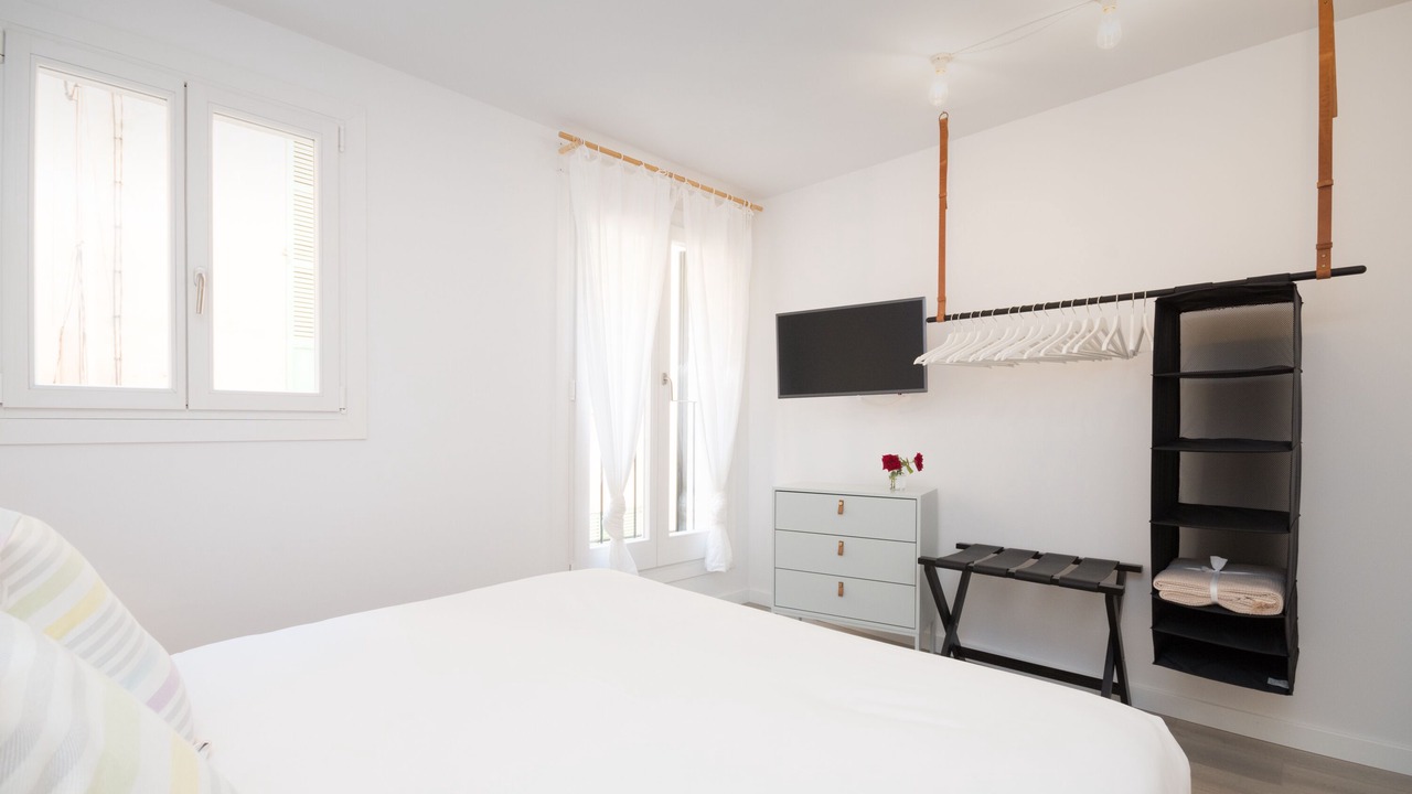 Photo of Bedroom in La Llotja-Born