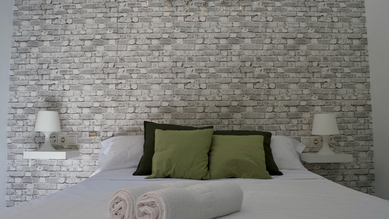 Photo of Bedroom in Alameda