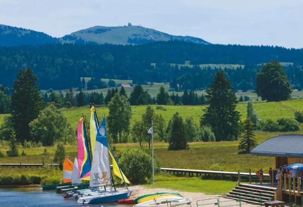 Photo of Others in Mijoux