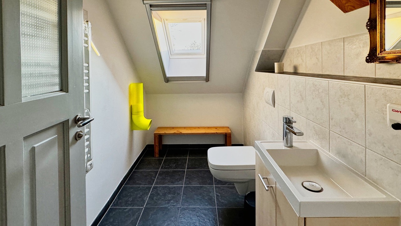 Photo of Bathroom in Paewesin