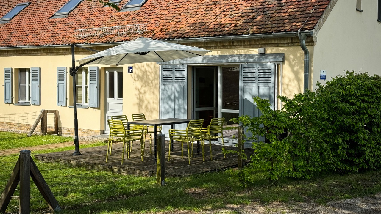 Photo of Outdoor in Paewesin