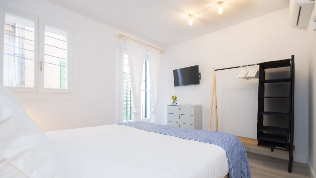 Photo of Bedroom in La Llotja-Born