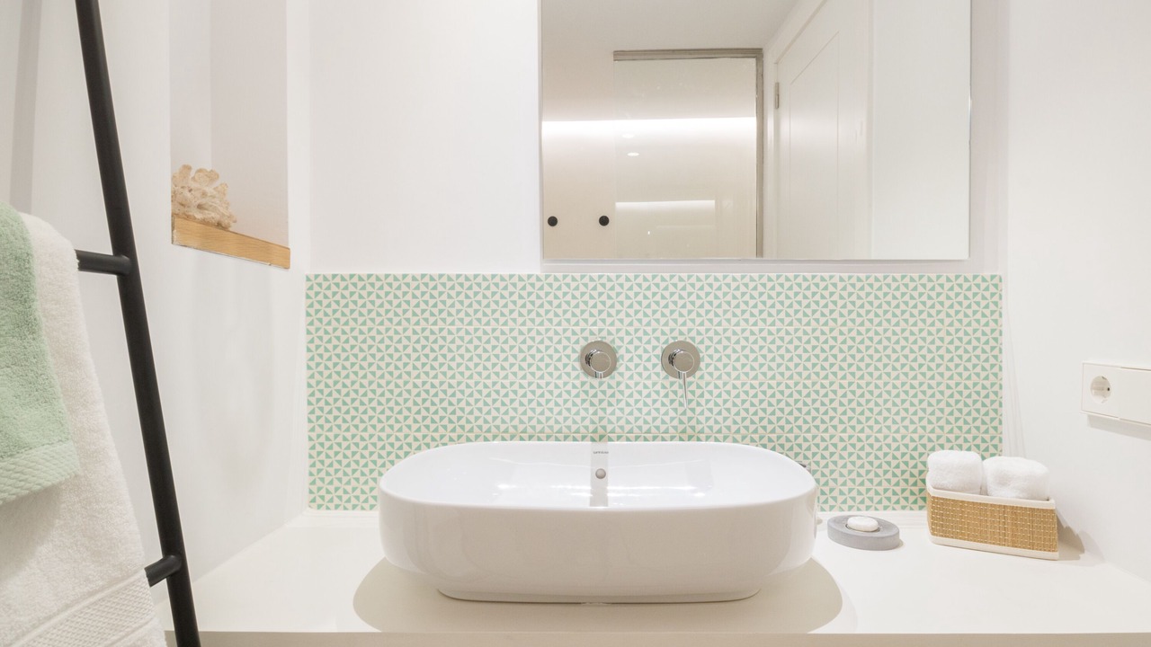 Photo of Bathroom in La Llotja-Born
