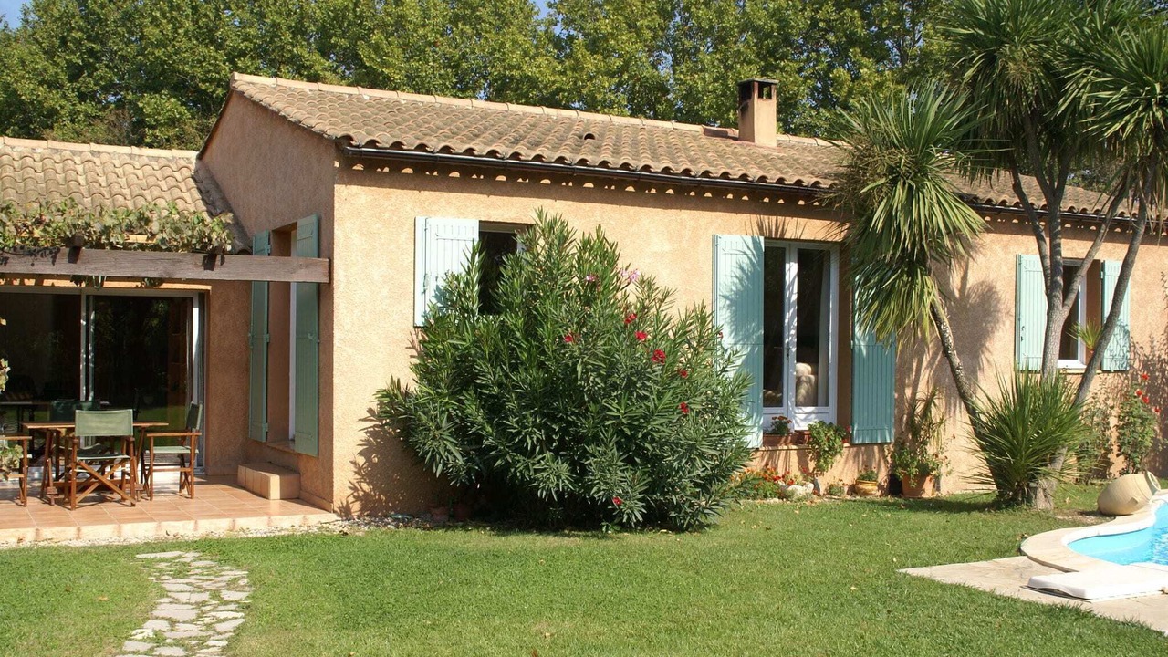 Photo of Outdoor in Noves