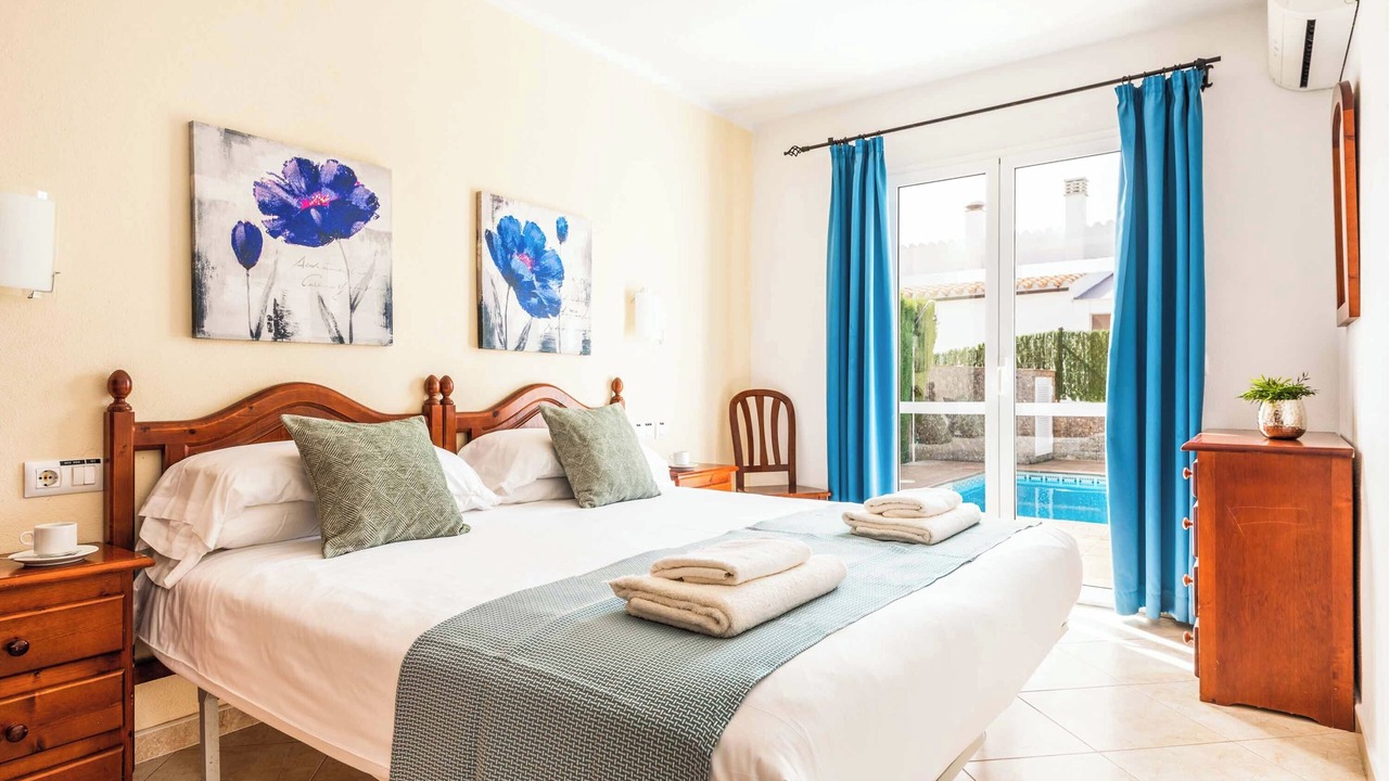 Photo of Bedroom in Cala en Blanes