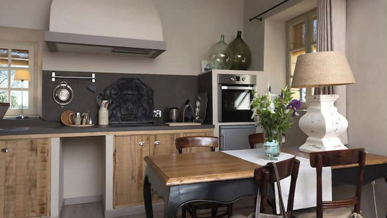 Photo of Kitchen in Saint-Siffret