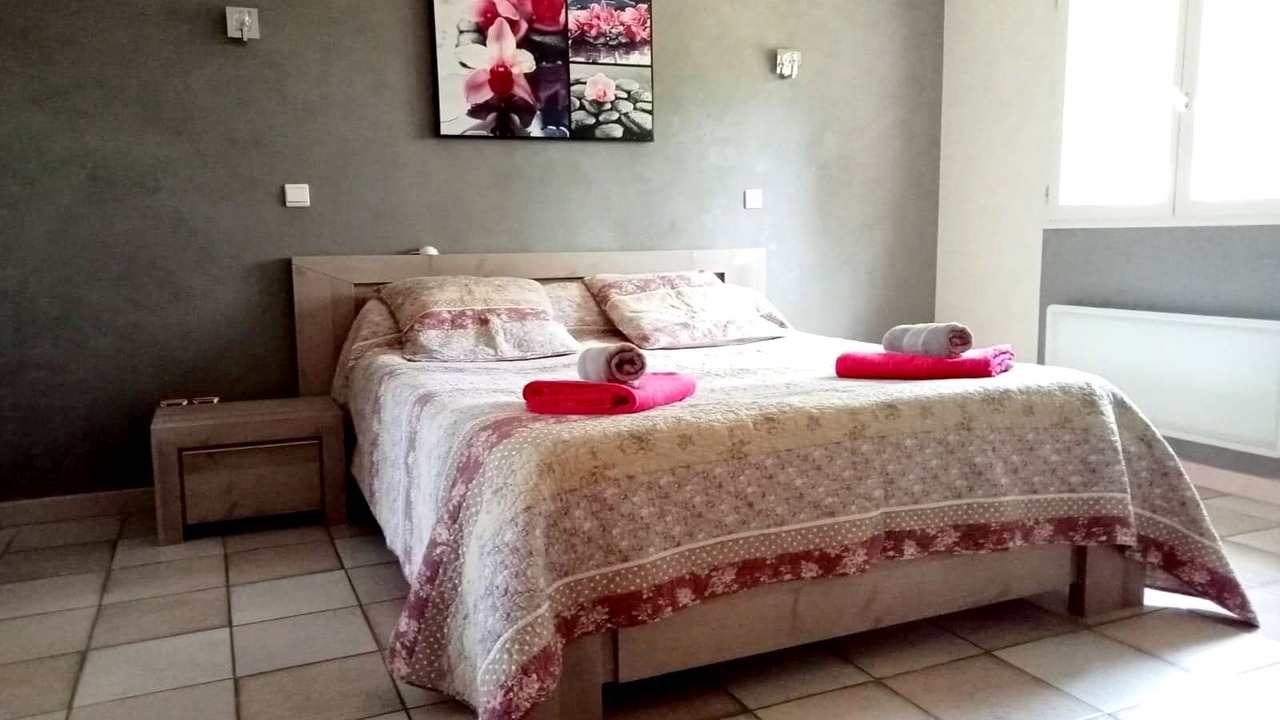 Photo of Bedroom in Les 3 Ponts