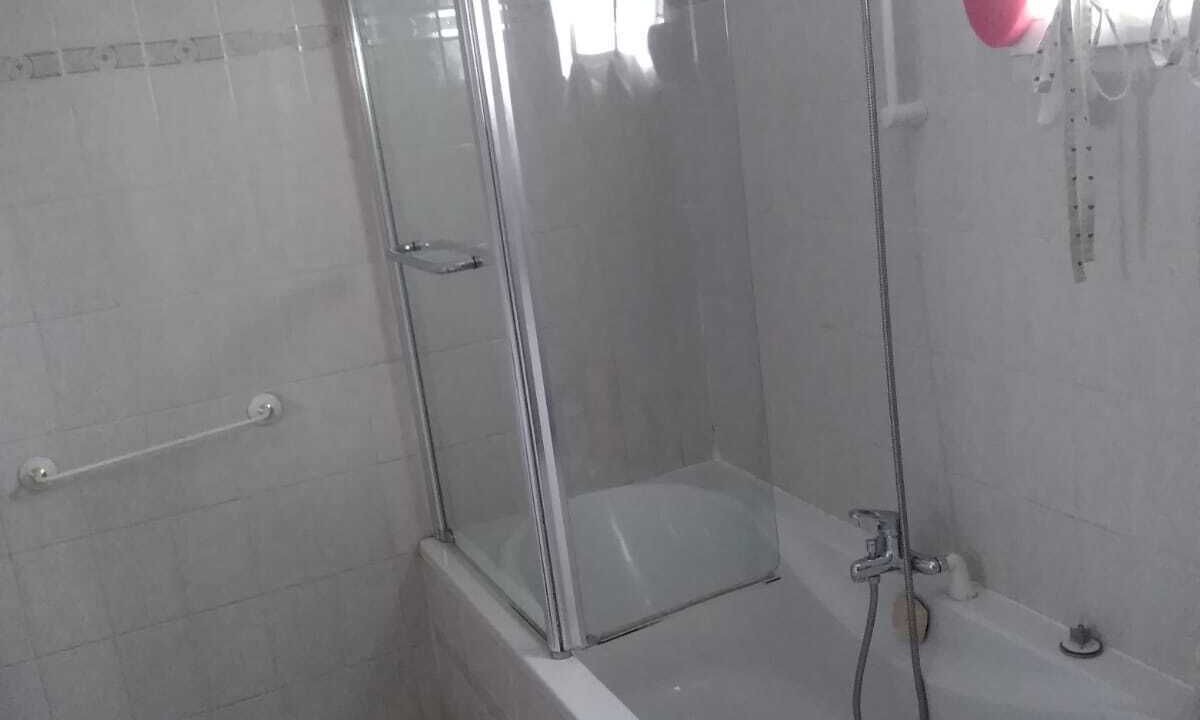 Photo of Bathroom in Venelles