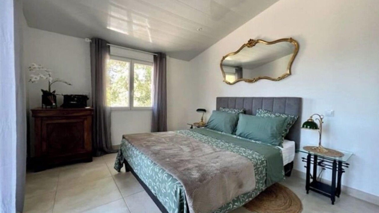Photo of Bedroom in Quartier des Espesses