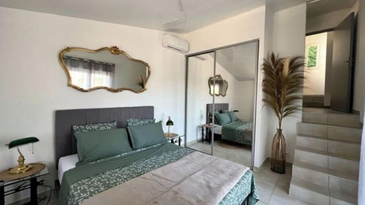 Photo of Bedroom in Quartier des Espesses