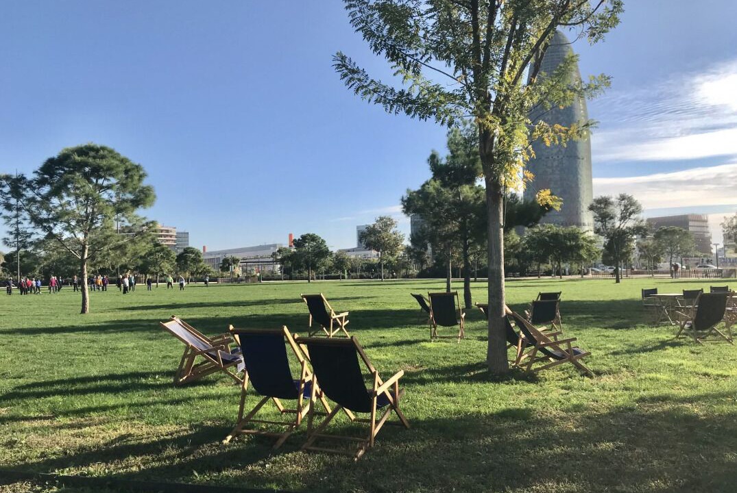 Photo of Outdoor in El Camp de l'Arpa del Clot