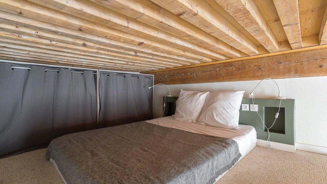 Photo of Bedroom in Carnot - Gailleton
