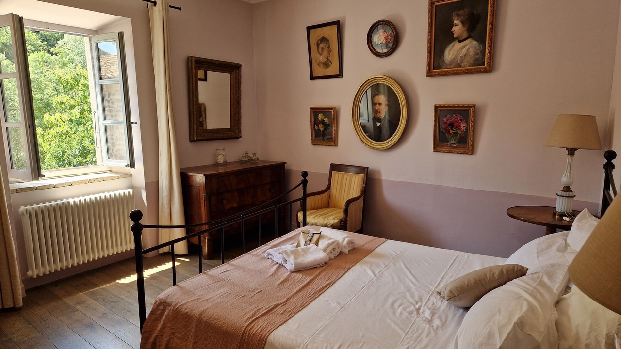Photo of Bedroom in Saint-Martin-le-Superieur