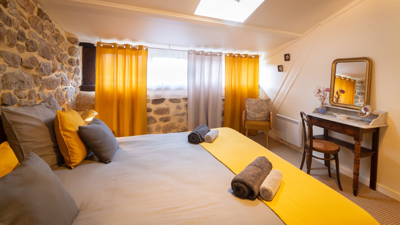 Photo of Bedroom in Asperjoc