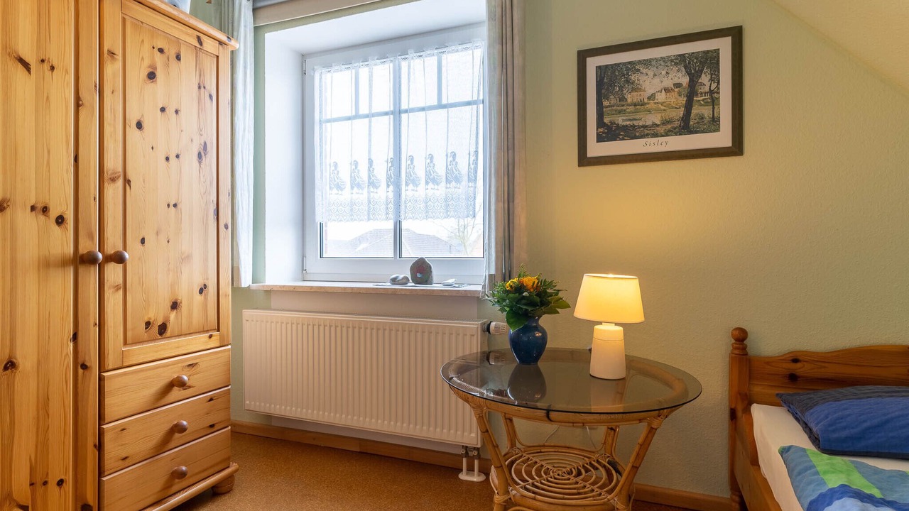 Photo of Bedroom in Tating