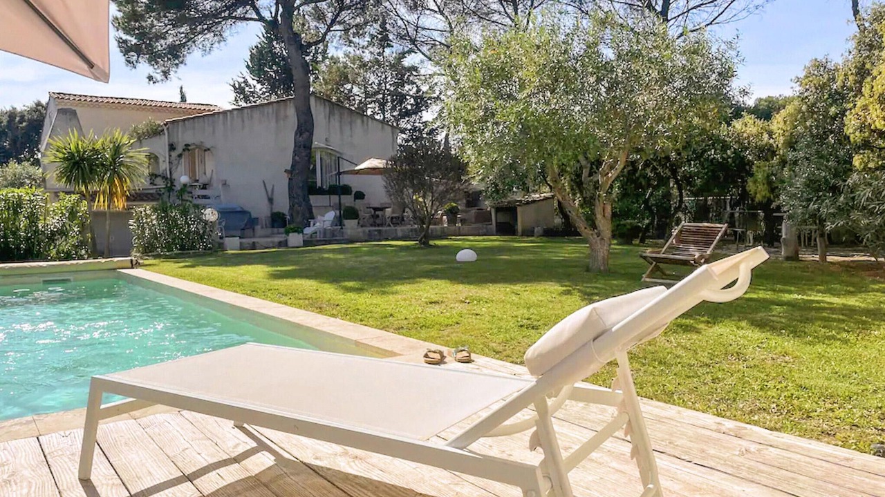 Photo of Outdoor in Lambesc
