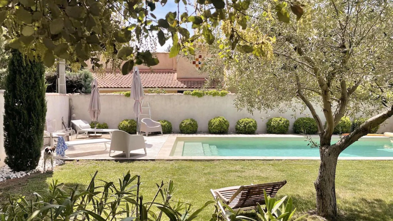 Photo of Outdoor in Lambesc