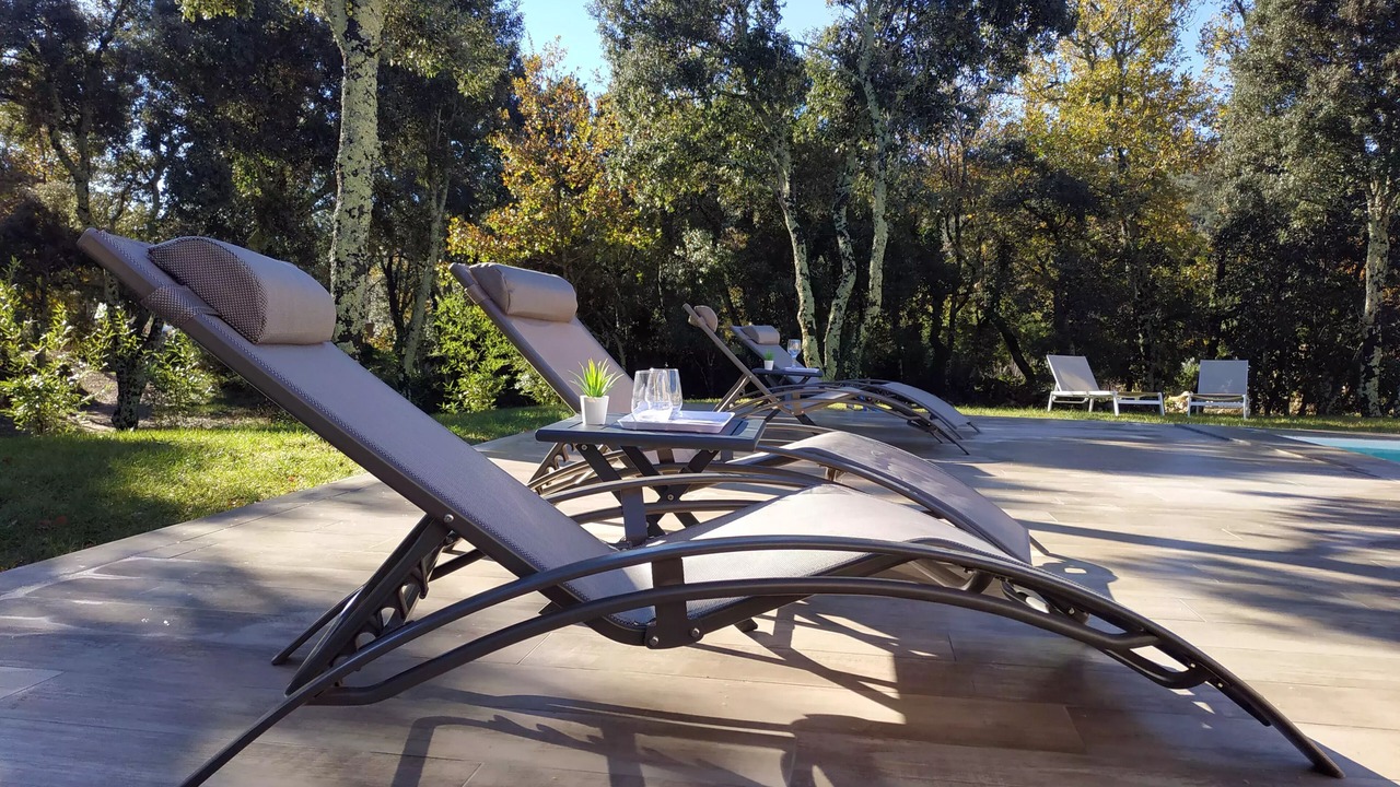 Photo of Outdoor in Saint-Martin-de-Londres