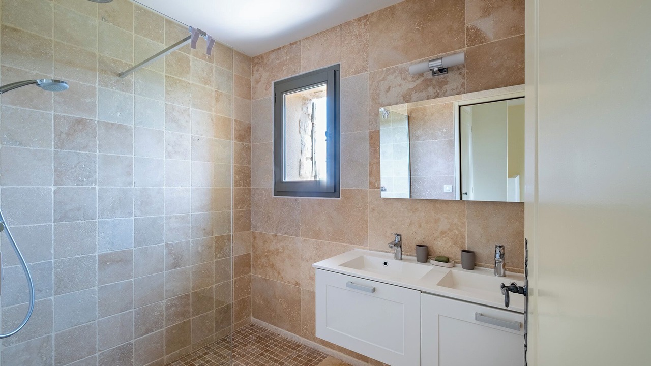 Photo of Bathroom in La Calmette