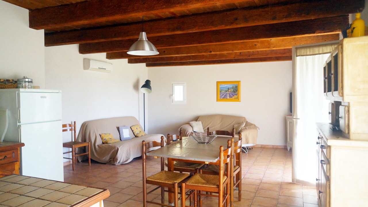 Photo of Livingroom in Arles