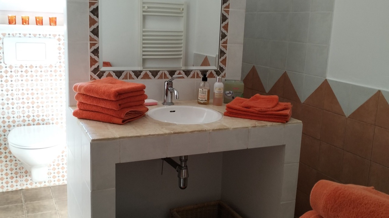 Photo of Bathroom in Entraigues-sur-la-Sorgue