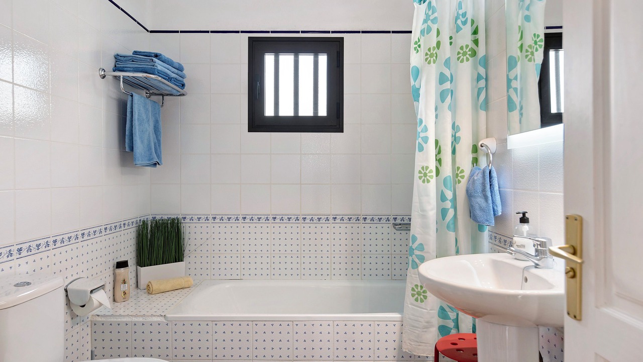 Photo of Bathroom in Charco del Palo