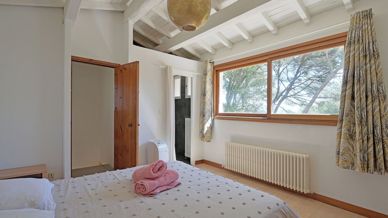 Photo of Bedroom in Jonquerettes