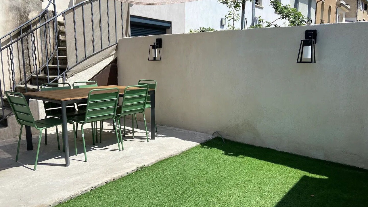 Photo of Outdoor in Morieres-les-Avignon